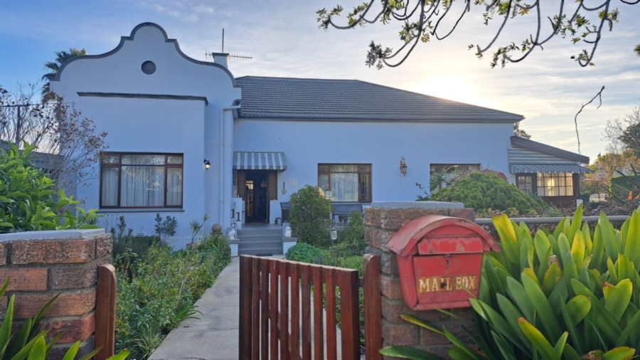 4 Bedroom Property for Sale in Caledon Western Cape